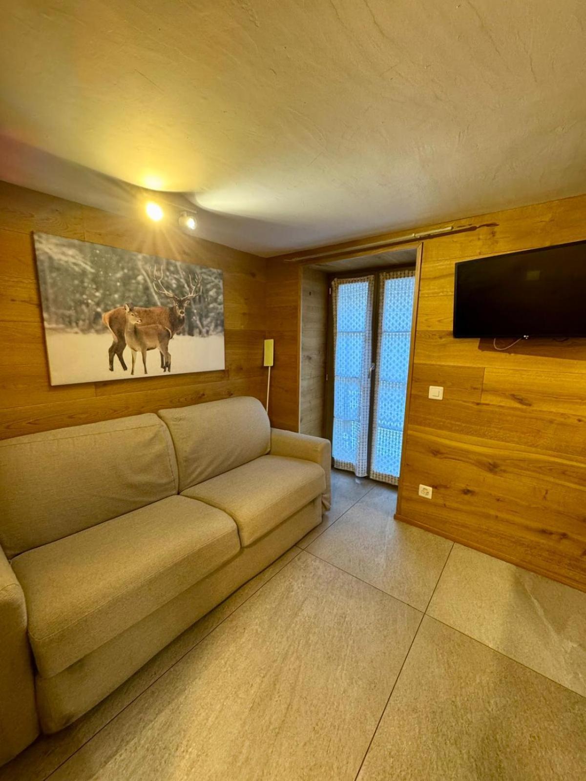Apartment Kirchplatz Lupus Zermatt